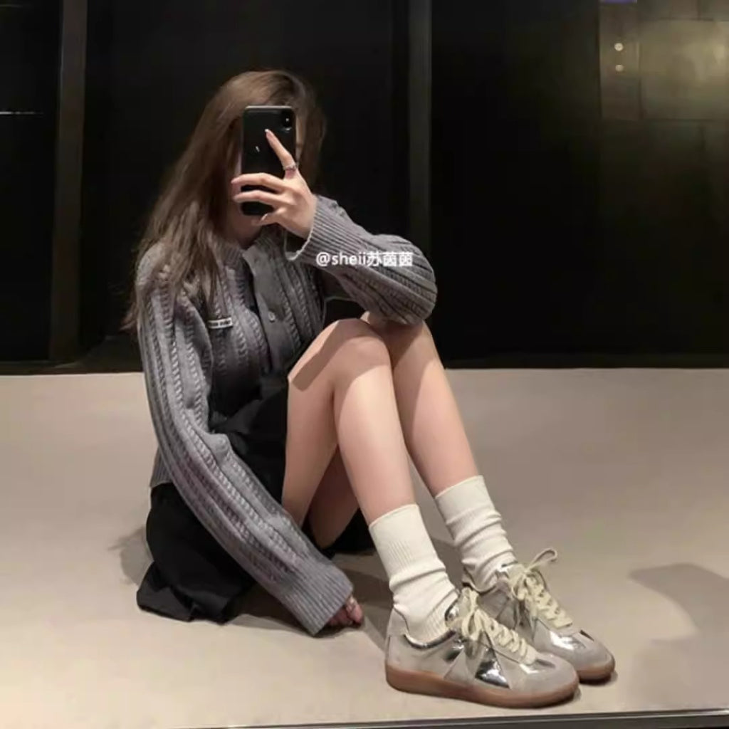 Aining shoes for women