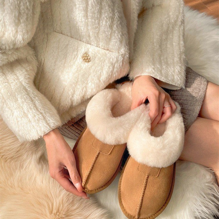 Snow boots for women in winter, plush and thick cotton shoes for students